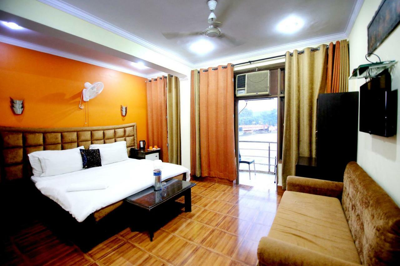 Hotel New Aditya Харидвар Экстерьер фото